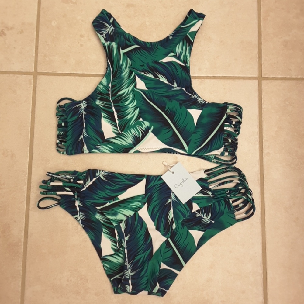 Cupshe Bikini Size Large